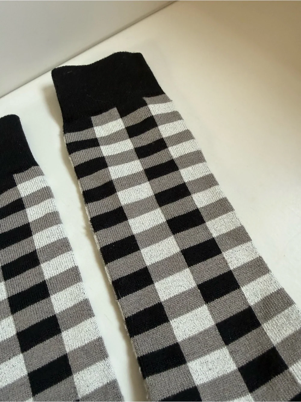 Men's Black & white checked Dress Socks — Classic Comfort